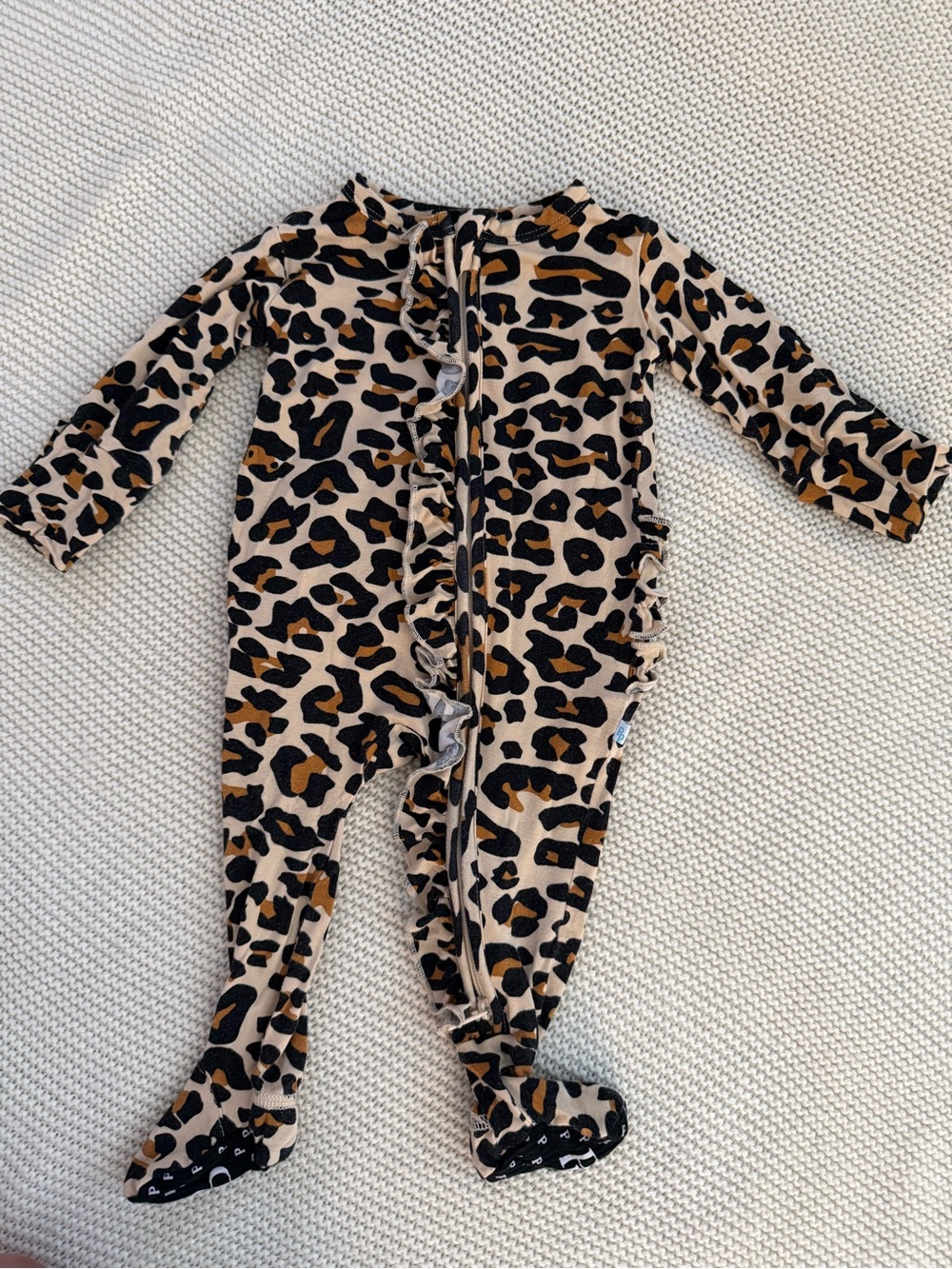 Zippered footie